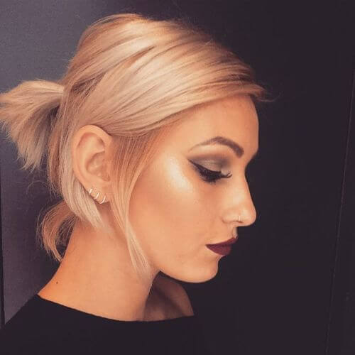  elegant ponytail for short hair