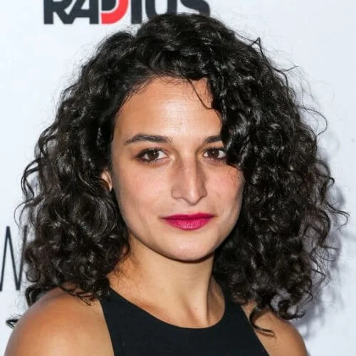 jenny slate hairstyles for curly hair