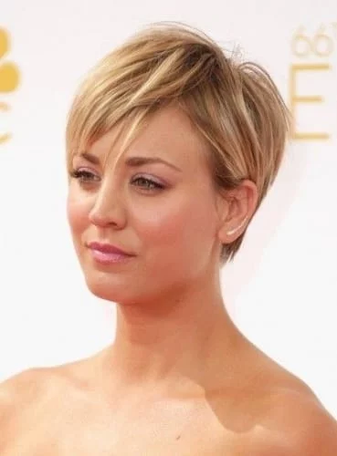 kaley cuoco short blonde hair