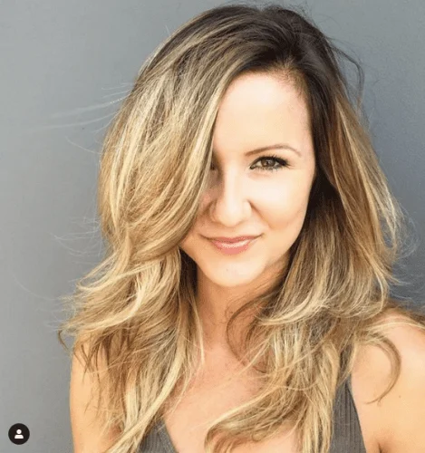 reverse ombre with blonde highlights