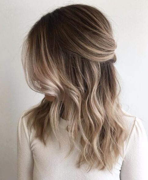 sandy blonde balayage
