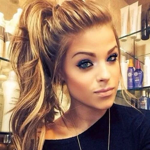 side ponytail brown hair with blonde highlights