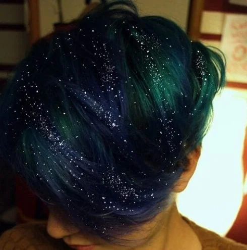 glitter green short hair with highlights