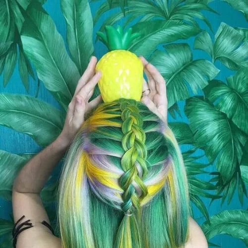 jungle short hair with highlights