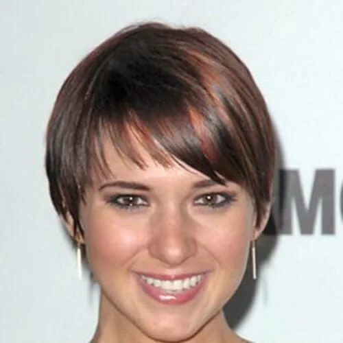 Short wedge haircut short haircuts for fine hair