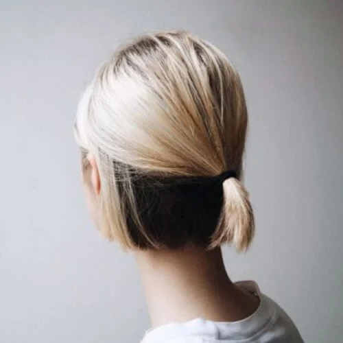 duo color short haircuts for straight hair
