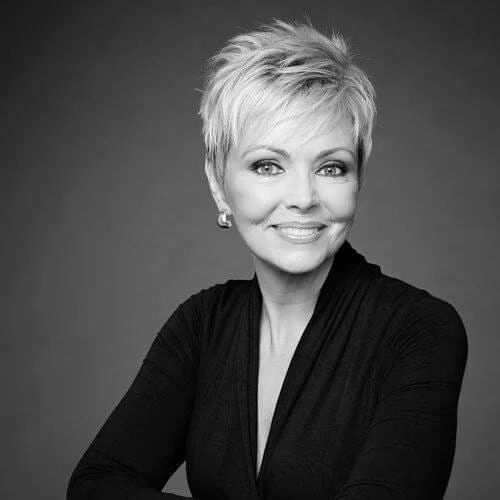 over 40 short haircuts for straight hair