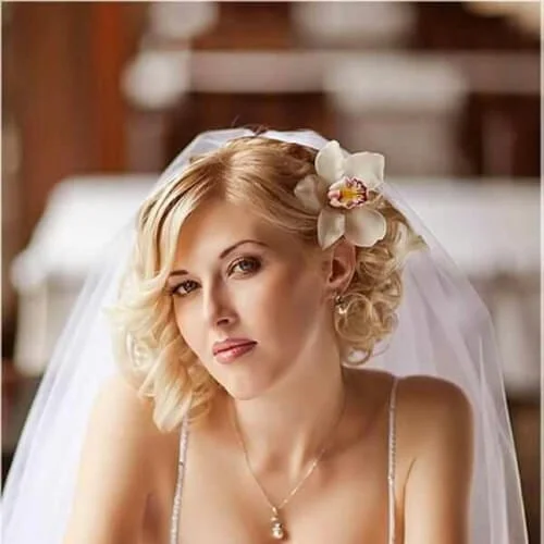 flower wedding hairstyles for short hair