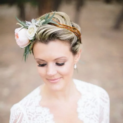 romantic spring wedding hairstyles for short hair
