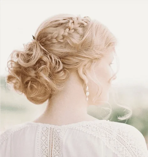 Strawberry Blonde Hair Color Vintage Glam
