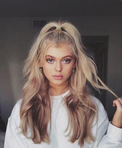 The High Voluminous Ponytail