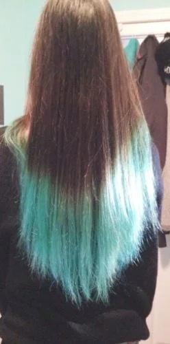 muted neon ombre tips
