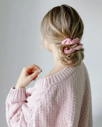 low scrunchie ponytail bun