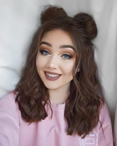 Space buns hairstyle for medium length hair - trendy half up half down school style