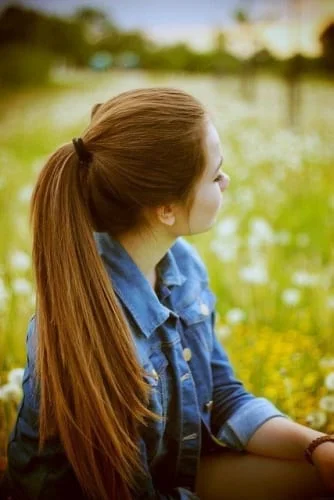 High and Loose Ponytail