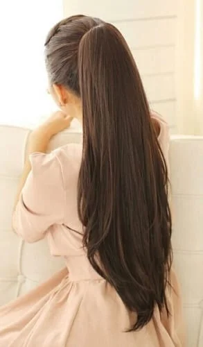 Stunning high ponytail for very long hair - Rapunzel-worthy length and volume