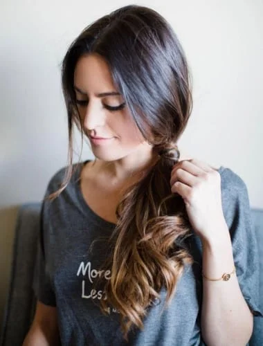side ponytail hairstyle