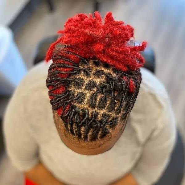 Curve Intertwine Dreads - a woman wearing gray shirt.